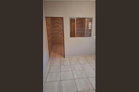 Quarto de casa para alugar com 1 quarto, 40m² em Vila Portuguesa, São Paulo