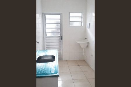Cozinha de casa para alugar com 1 quarto, 40m² em Vila Portuguesa, São Paulo