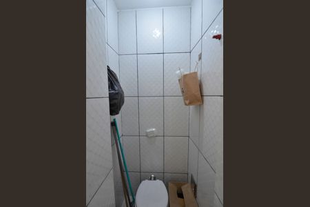 Apartamento para alugar com 60m², 2 quartos e sem vagaBanheiro de Serviço