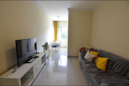 Apartamento para alugar com 60m², 2 quartos e sem vagaSala