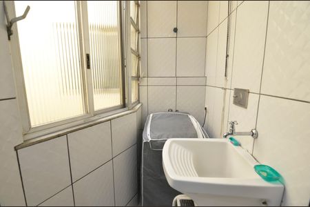 Apartamento para alugar com 60m², 2 quartos e sem vagaÁrea de Serviço