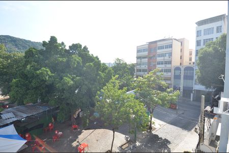 Apartamento para alugar com 60m², 2 quartos e sem vagaSala