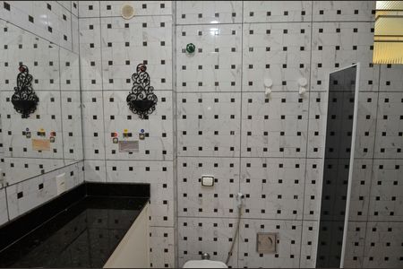 Apartamento para alugar com 60m², 2 quartos e sem vagaBanheiro