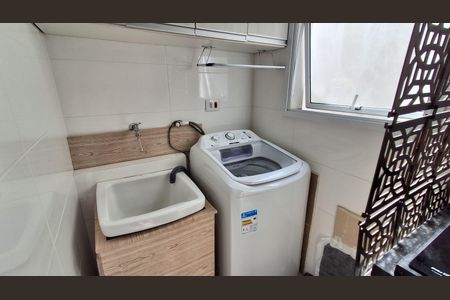 Apartamento à venda com 37m², 2 quartos e 1 vagaÁrea de Serviço 