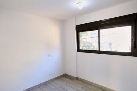 Suíte de apartamento para alugar com 1 quarto, 51m² em Santo Agostinho, Belo Horizonte