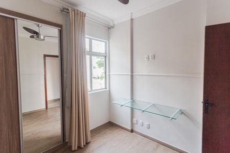 Apartamento para alugar com 90m², 3 quartos e 1 vaga Apartamento para alugar com 90m², 3 quartos e 1 vagaQuarto