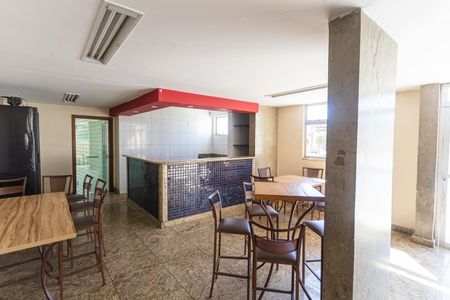 Apartamento para alugar com 90m², 3 quartos e 1 vaga Apartamento para alugar com 90m², 3 quartos e 1 vagaÁrea comum - Salão de festas