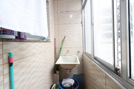 Apartamento para alugar com 80m², 3 quartos e sem vagaÁrea de Serviço