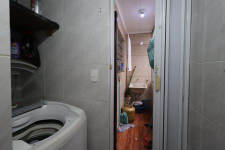 Apartamento para alugar com 80m², 3 quartos e sem vagaBanheiro de serviço