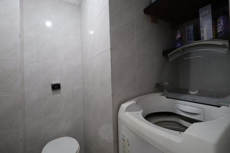 Apartamento para alugar com 80m², 3 quartos e sem vagaBanheiro de serviço