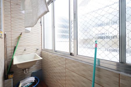 Apartamento para alugar com 80m², 3 quartos e sem vagaÁrea de Serviço