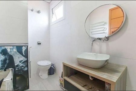 Casa para alugar com 389m², 3 quartos e 4 vagasBanheiro 1