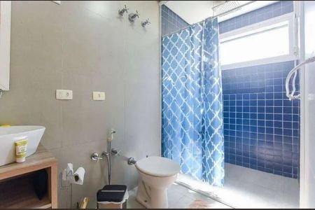 Banheiro 2 de casa para alugar com 3 quartos, 389m² em Alto da XV, Curitiba