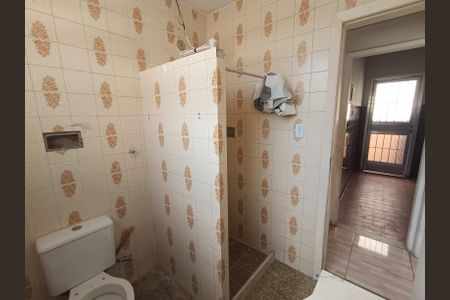 Casa para alugar com 95m², 2 quartos e 1 vagaBanheiro 