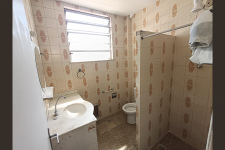 Casa para alugar com 95m², 2 quartos e 1 vagaBanheiro 