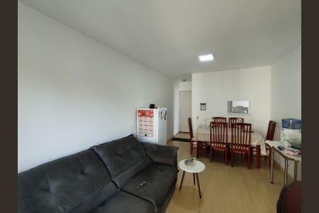 Apartamento para alugar com 67m², 3 quartos e 1 vagaSala 