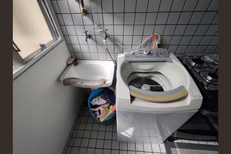 Apartamento para alugar com 67m², 3 quartos e 1 vagaÁrea de Serviço