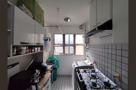 Apartamento para alugar com 67m², 3 quartos e 1 vagaÁrea de Serviço