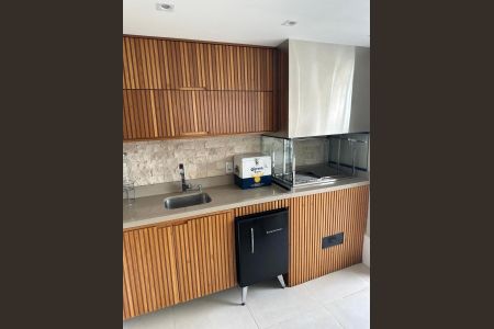 Apartamento à venda com 170m², 3 quartos e 3 vagas
