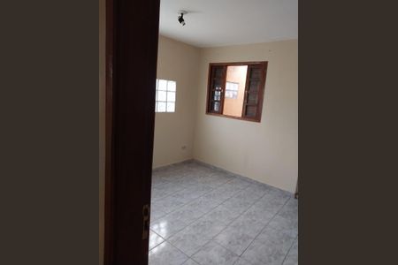 Quarto de casa à venda com 3 quartos, 171m² em Cidade Domitila, São Paulo