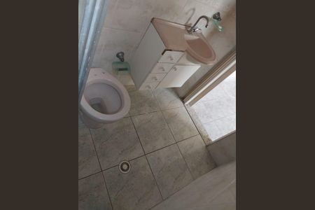 Casa à venda com 171m², 3 quartos e 2 vagasBanheiro