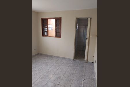 Quarto de casa à venda com 3 quartos, 171m² em Cidade Domitila, São Paulo