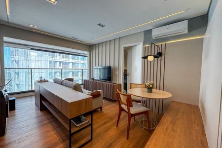 Apartamento para alugar com 1 quarto, 50m² em Jardins, São Paulo
