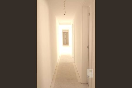 Corredor de casa à venda com 3 quartos, 67m² em Paulicéia, São Bernardo do Campo