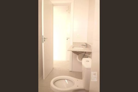 Casa à venda com 67m², 3 quartos e 2 vagasBanheiro