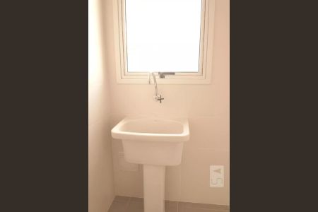 Casa à venda com 67m², 3 quartos e 2 vagasÁrea de serviço