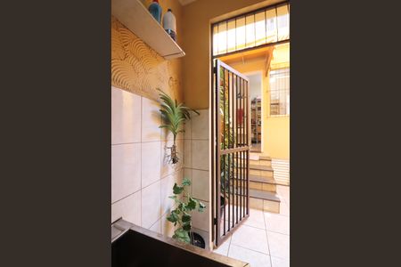 Casa à venda com 182m², 4 quartos e 2 vagasÁrea de Serviço