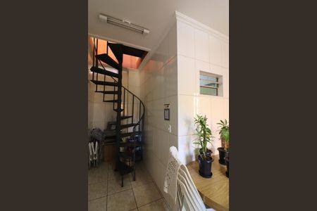 Casa à venda com 182m², 4 quartos e 2 vagasCozinha Edícula 