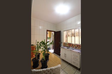Casa à venda com 182m², 4 quartos e 2 vagasCozinha Edícula 