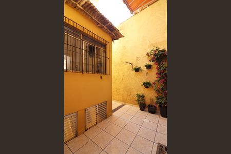 Casa à venda com 182m², 4 quartos e 2 vagasQuintal 