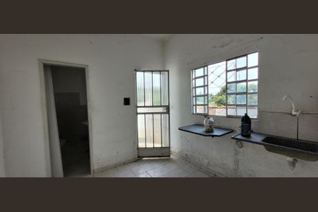 Casa para alugar com 60m², 2 quartos e 1 vagaCozinha 