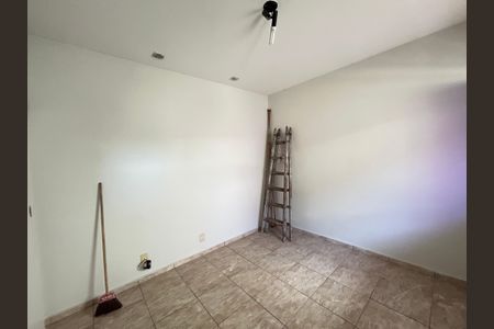 Casa à venda com 48m², 1 quarto e 1 vagaQuarto