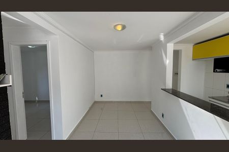 Sala - Sala de Jantar  de apartamento para alugar com 2 quartos, 50m² em Parque Sao Vicente, Santo André