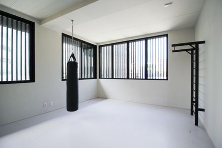 Apartamento à venda com 37m², 1 quarto e sem vagaÁrea comum - Academia