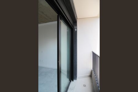 Apartamento à venda com 88m², 2 quartos e 1 vaga Apartamento à venda com 88m², 2 quartos e 1 vagaVaranda da Suíte 1