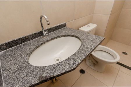 Apartamento à venda com 35m², 2 quartos e sem vagaBanheiro