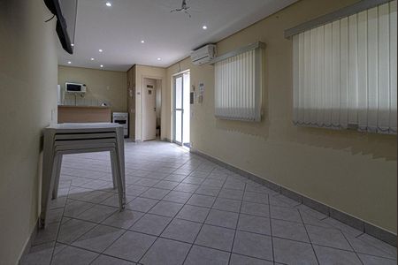 Apartamento para alugar com 50m², 1 quarto e 1 vagasalão de festas_4