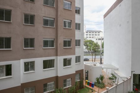 Vista do Quarto 1 de apartamento para alugar com 2 quartos, 33m² em Parque Industrial Tomas Edson, São Paulo