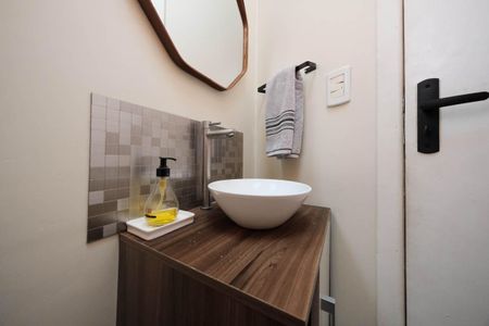 Casa à venda com 140m², 2 quartos e 4 vagasLavabo