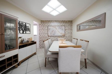 Sala de casa à venda com 2 quartos, 140m² em Vila Mesquita, São Paulo