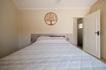 Casa à venda com 140m², 2 quartos e 4 vagasQuarto 1