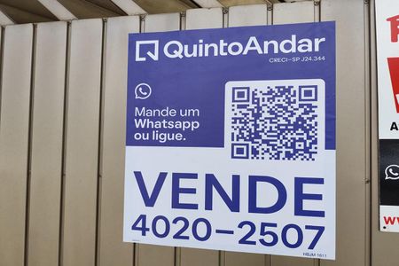 Casa à venda com 140m², 2 quartos e 4 vagasFachada