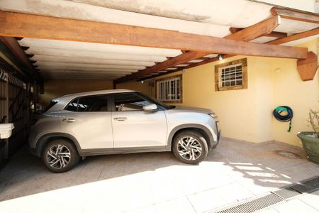 Casa à venda com 140m², 2 quartos e 4 vagasGaragem