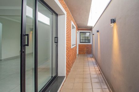 Casa para alugar com 180m², 3 quartos e 1 vagaCorredor externo