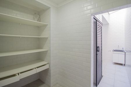 Casa para alugar com 180m², 3 quartos e 1 vagaDespensa