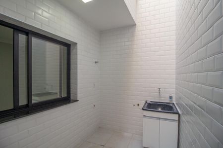 Casa para alugar com 180m², 3 quartos e 1 vagaÁrea de serviço